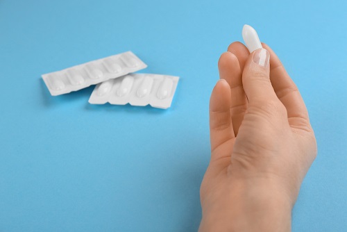 ÓVULOS VAGINALES TRATAMIENTO CANDIDIASIS CREMAS VAGINALES CÁPSULA ORAL FLUCONAZOL CLOTRIMAZOL HONGOS VAGINALES COMEZÓN EN LA ZONA ÍNTIMA